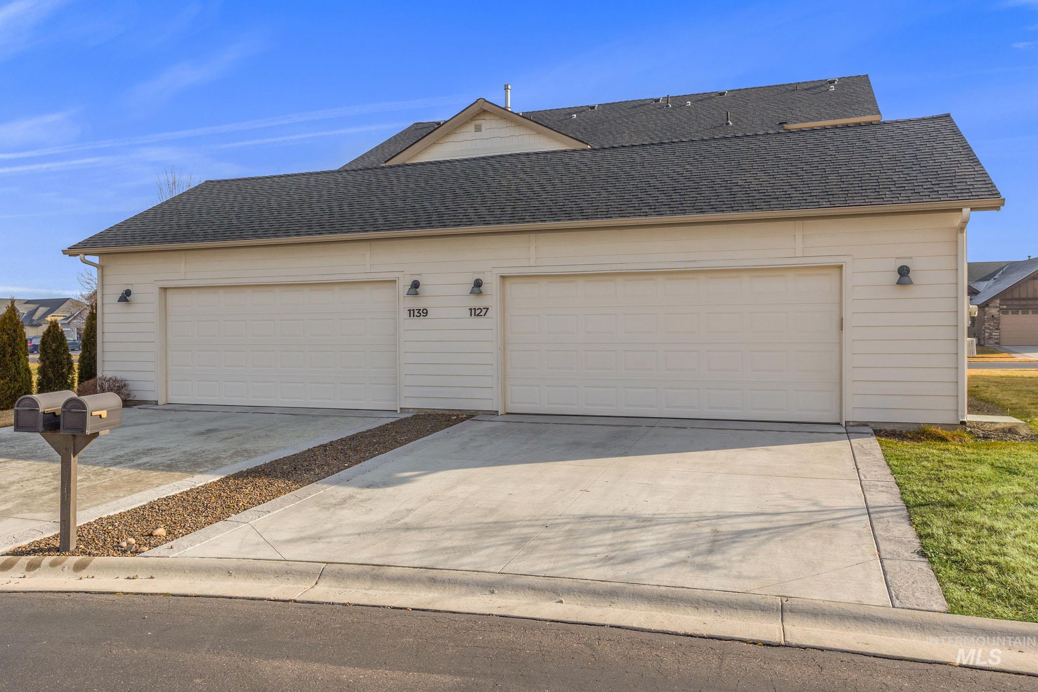 1127 N World Cup Ln, Eagle, Idaho 83616-6189, 3 Bedrooms, 2.5 Bathrooms, Residential For Sale, Price $415,000, 98973890