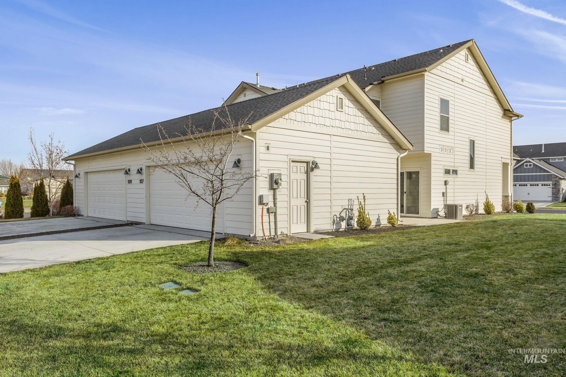 1127 N World Cup Ln, Eagle, Idaho 83616-6189, 3 Bedrooms, 2.5 Bathrooms, Residential For Sale, Price $415,000, 98973890