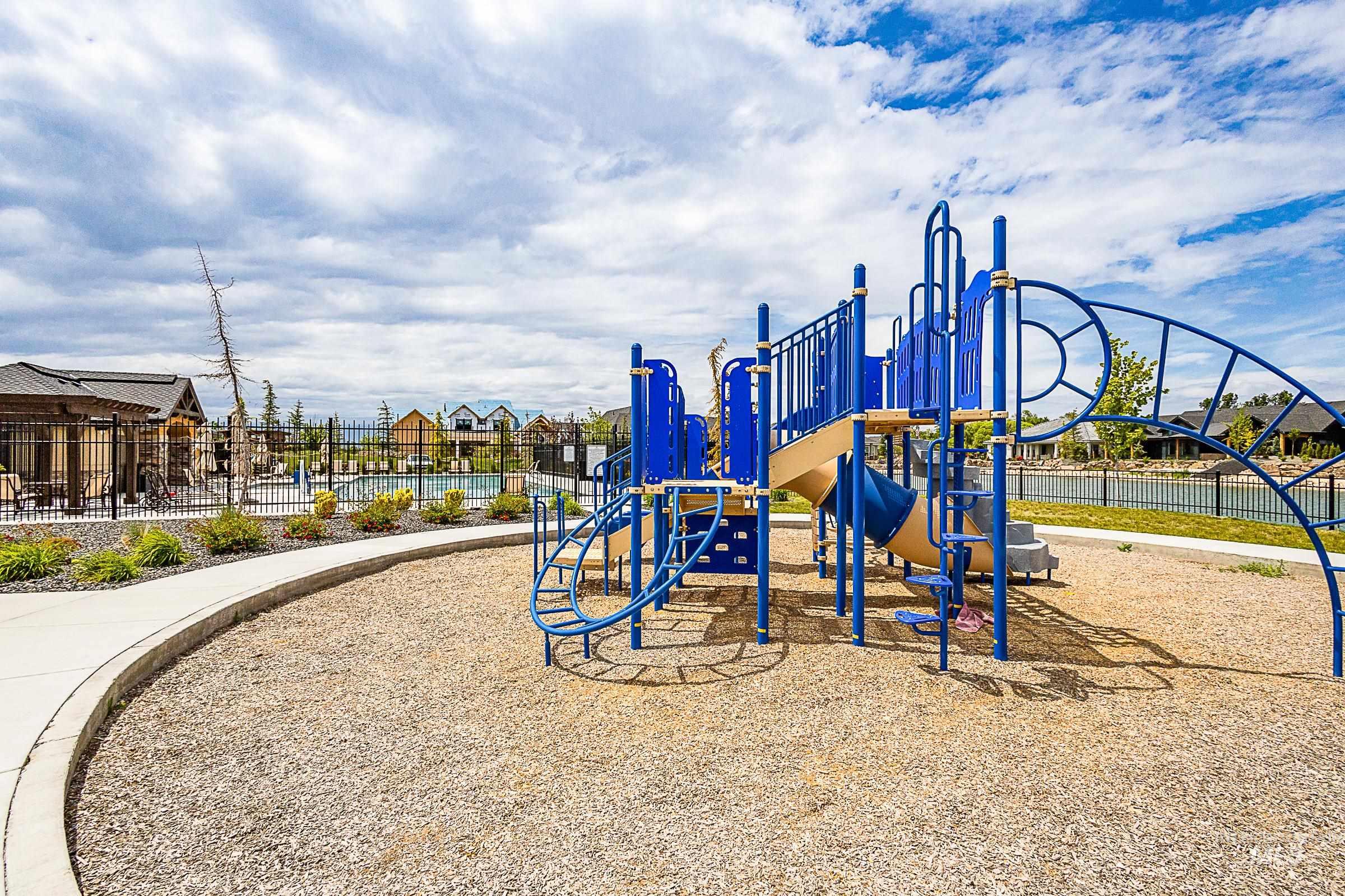 1127 N World Cup Ln, Eagle, Idaho 83616-6189, 3 Bedrooms, 2.5 Bathrooms, Residential For Sale, Price $415,000, 98973890