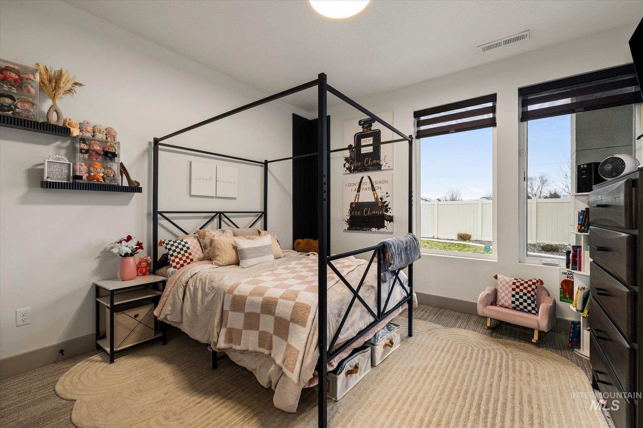 2250 Steichen Way, Meridian, Idaho 83642, 4 Bedrooms, 3 Bathrooms, Residential For Sale, Price $949,900,MLS 98973893