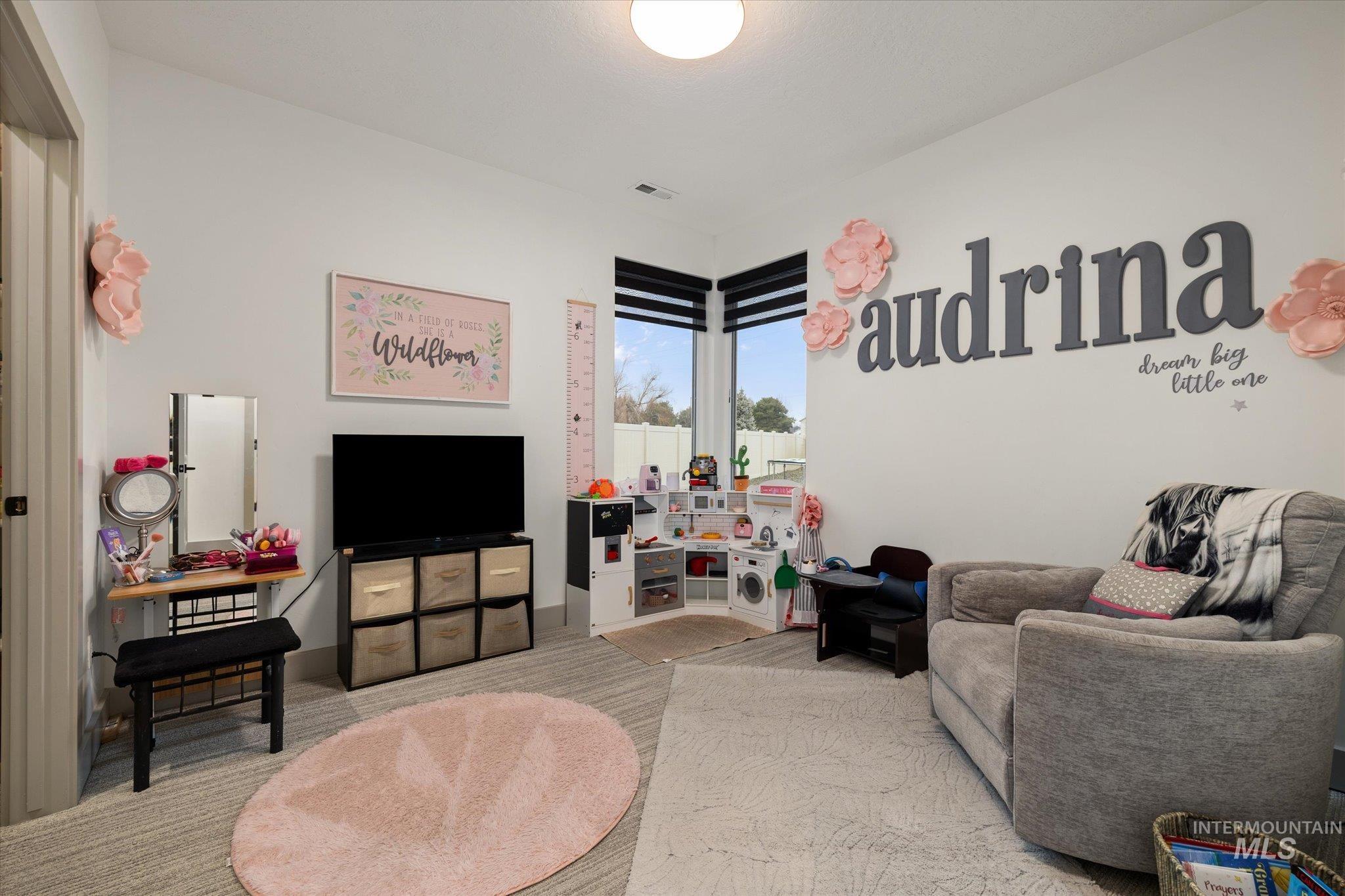 2250 Steichen Way, Meridian, Idaho 83642, 4 Bedrooms, 3 Bathrooms, Residential For Sale, Price $949,900,MLS 98973893