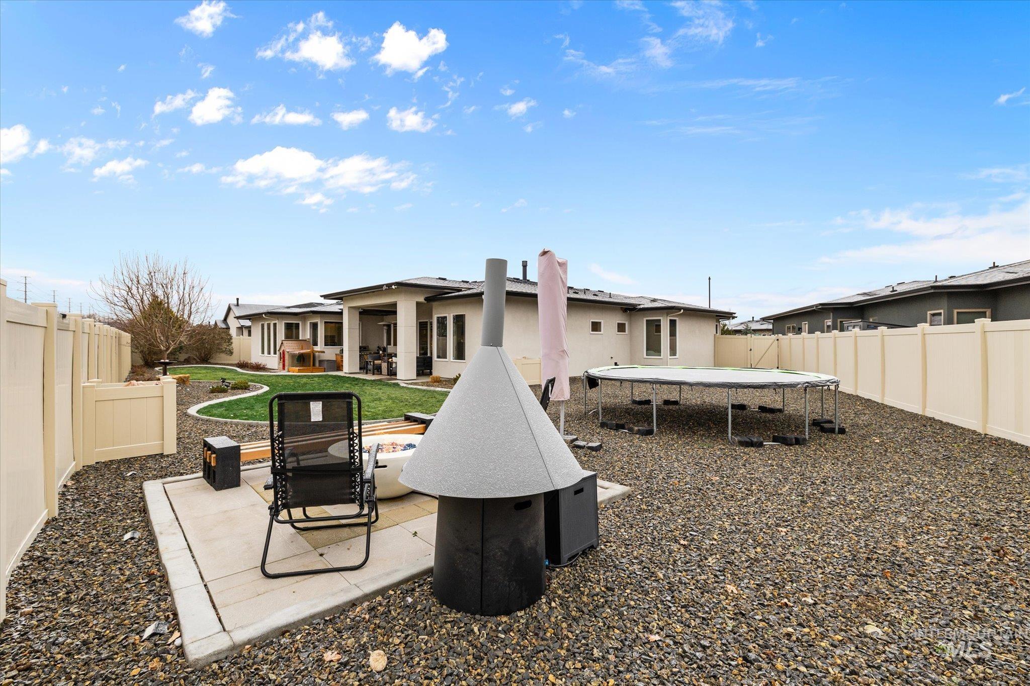 2250 Steichen Way, Meridian, Idaho 83642, 4 Bedrooms, 3 Bathrooms, Residential For Sale, Price $949,900,MLS 98973893