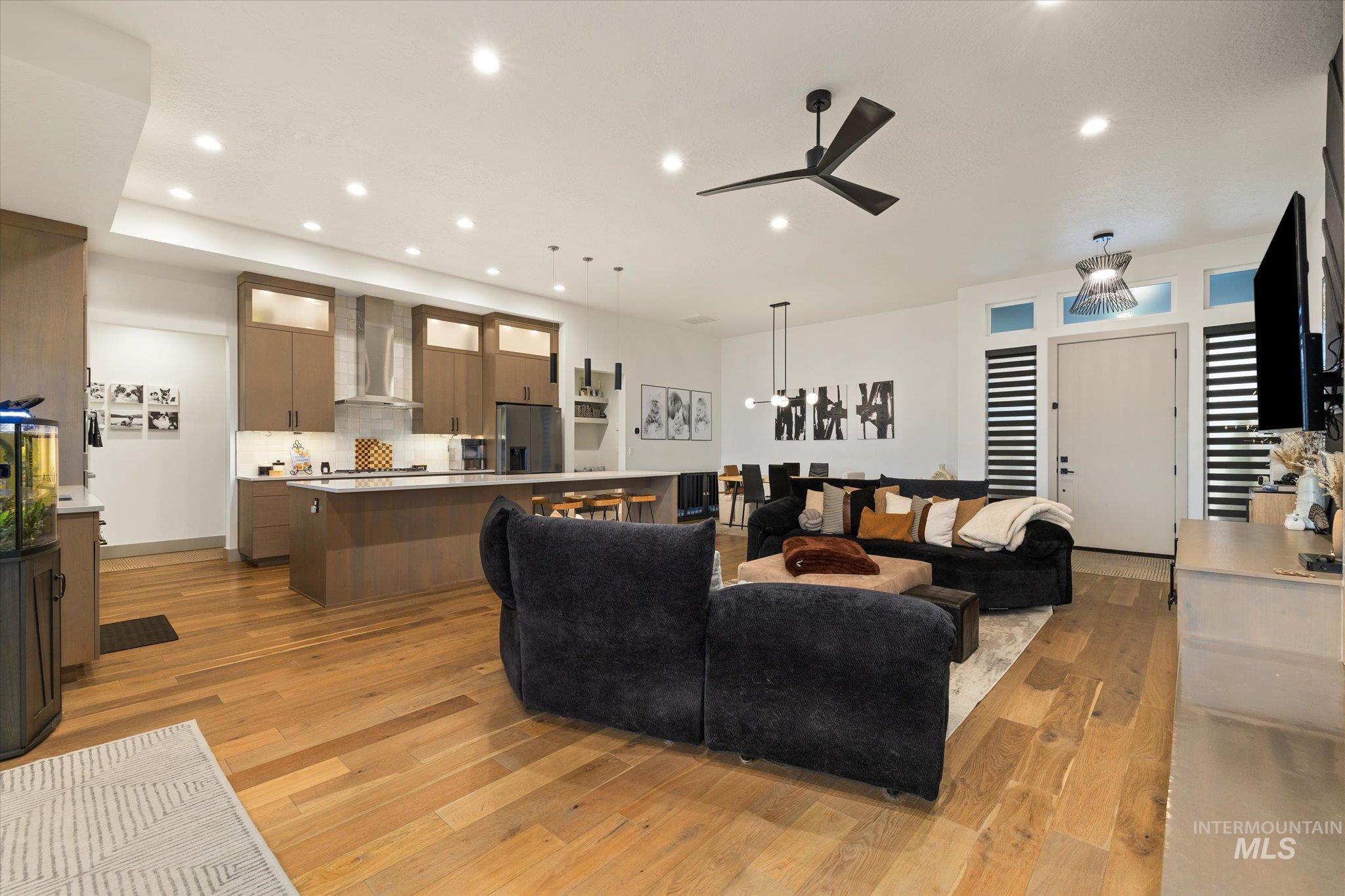 2250 Steichen Way, Meridian, Idaho 83642, 4 Bedrooms, 3 Bathrooms, Residential For Sale, Price $949,900,MLS 98973893