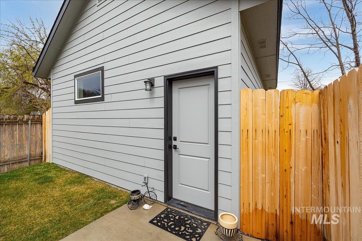 1316 W Melrose St, Boise, Idaho 83706, 2 Bedrooms, 2 Bathrooms, Residential For Sale, Price $485,000,MLS 98973899