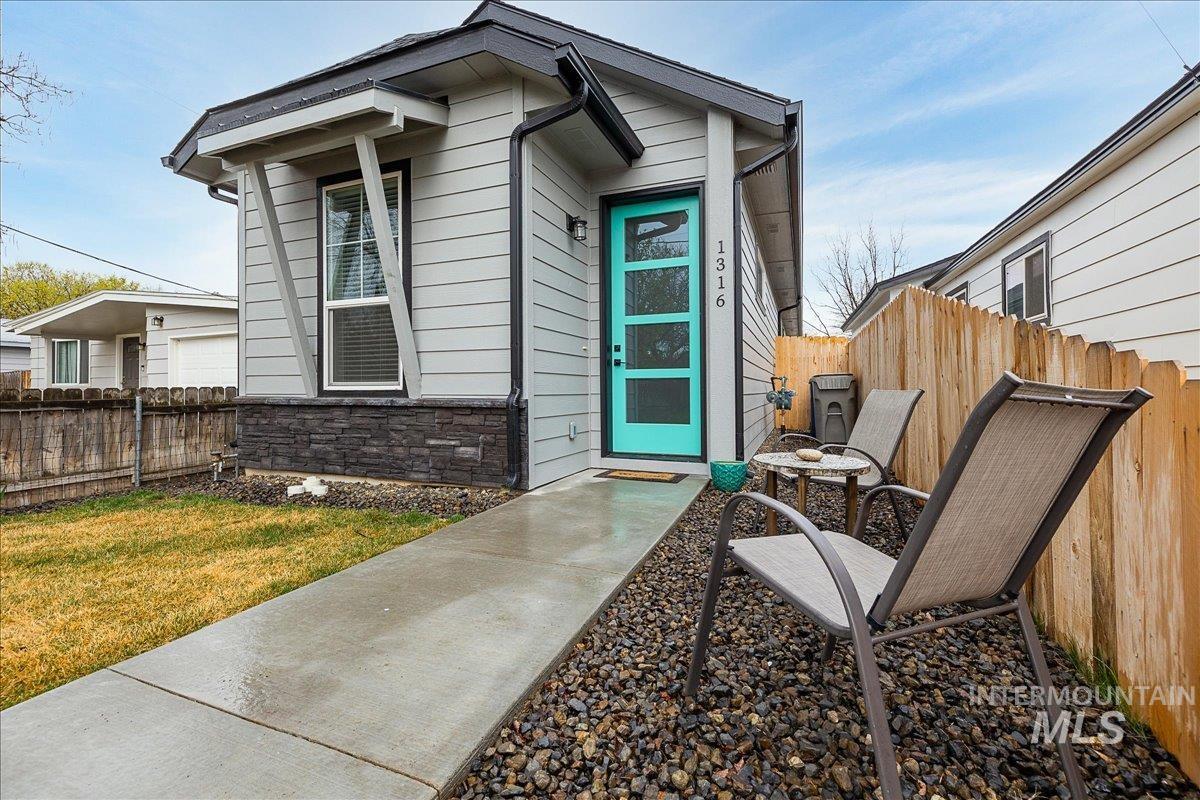 1316 W Melrose St, Boise, Idaho 83706, 2 Bedrooms, 2 Bathrooms, Residential For Sale, Price $514,999, 98973899
