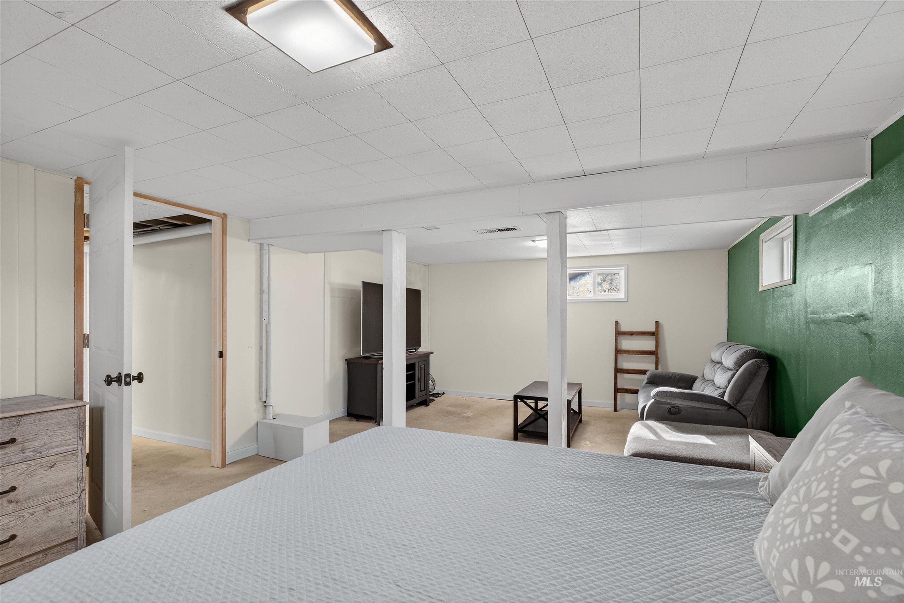 209 Walnut Dr, Potlatch, Idaho 83855, 3 Bedrooms, 3 Bathrooms, Residential For Sale, Price $395,000,MLS 98973901