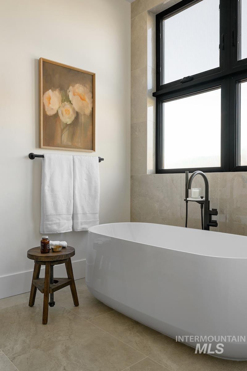 11071 N Elk Ridge Way, Boise, Idaho 83714, 3 Bedrooms, 2.5 Bathrooms, Residential For Sale, Price $1,588,500,MLS 98973902