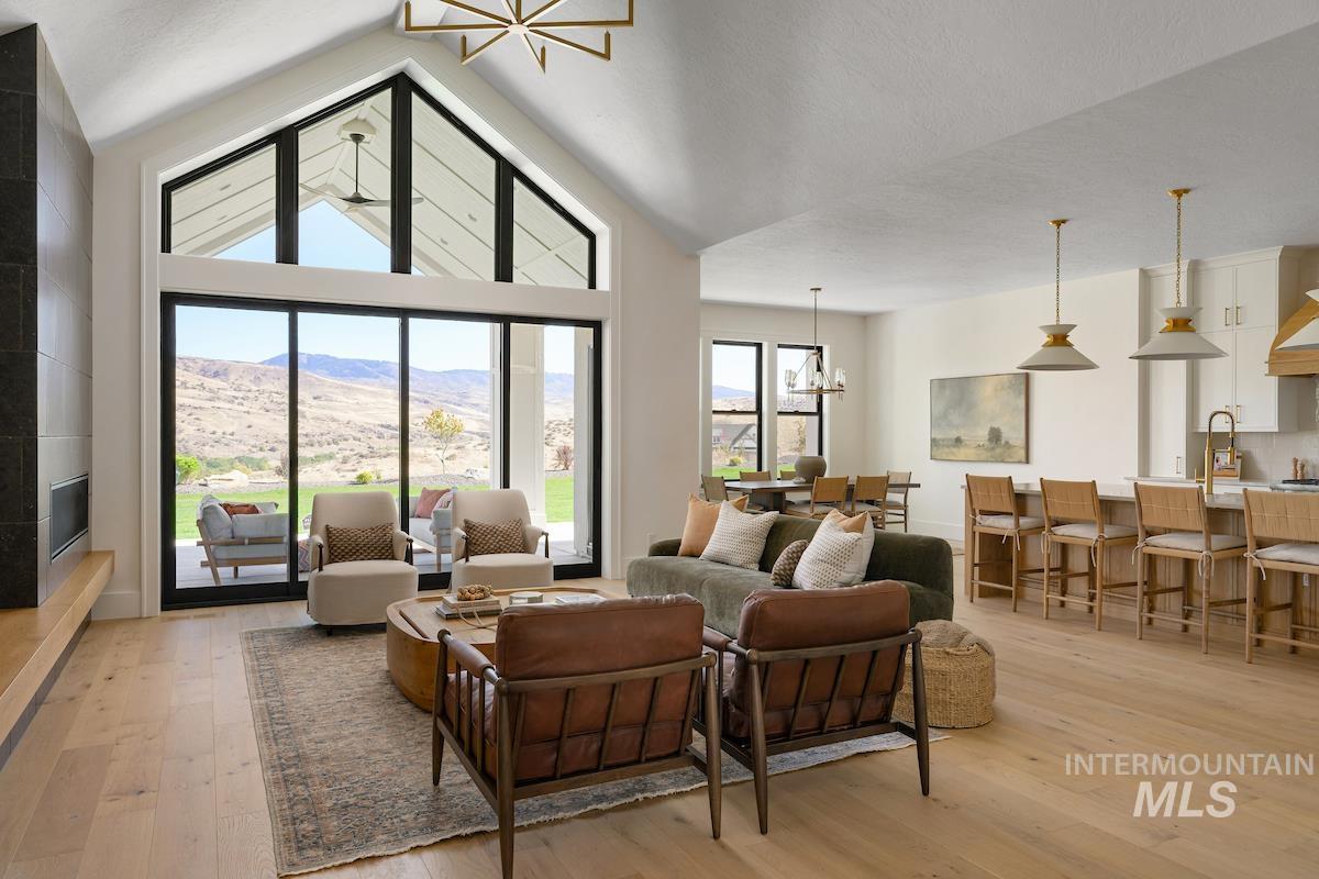 11071 N Elk Ridge Way, Boise, Idaho 83714, 3 Bedrooms, 2.5 Bathrooms, Residential For Sale, Price $1,588,500,MLS 98973902