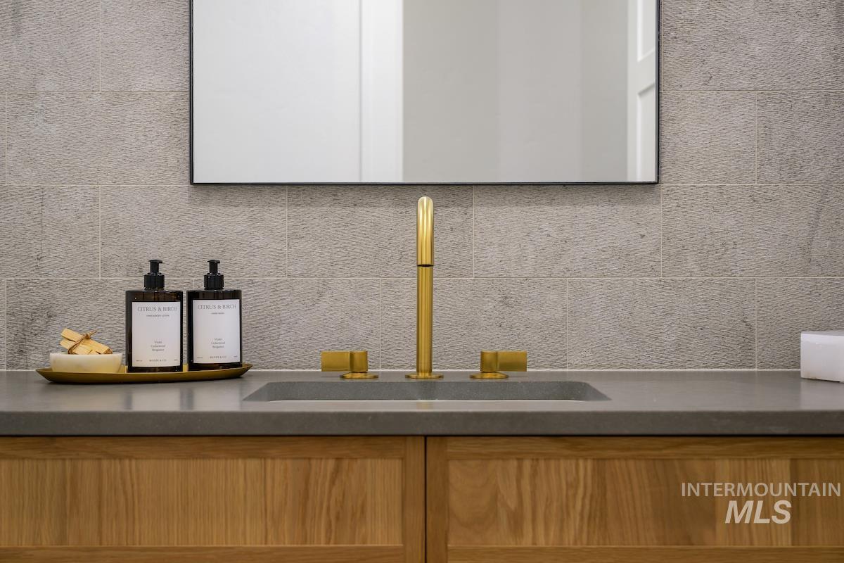 11071 N Elk Ridge Way, Boise, Idaho 83714, 3 Bedrooms, 2.5 Bathrooms, Residential For Sale, Price $1,588,500,MLS 98973902