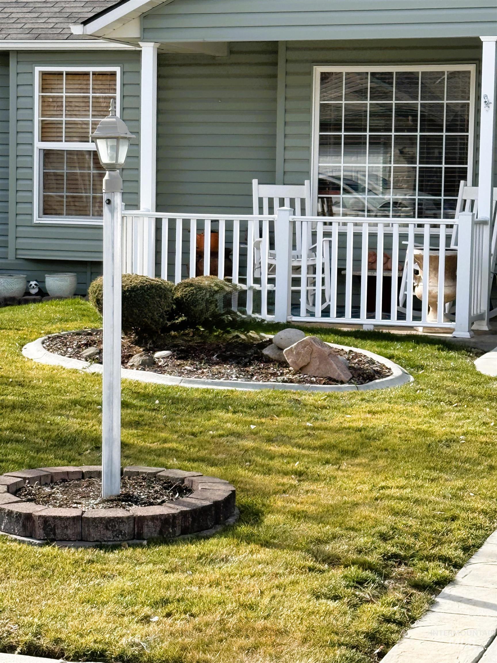 1115 Feltham Peak Dr., Emmett, Idaho 83617, 3 Bedrooms, 2 Bathrooms, Residential For Sale, Price $349,000,MLS 98973903