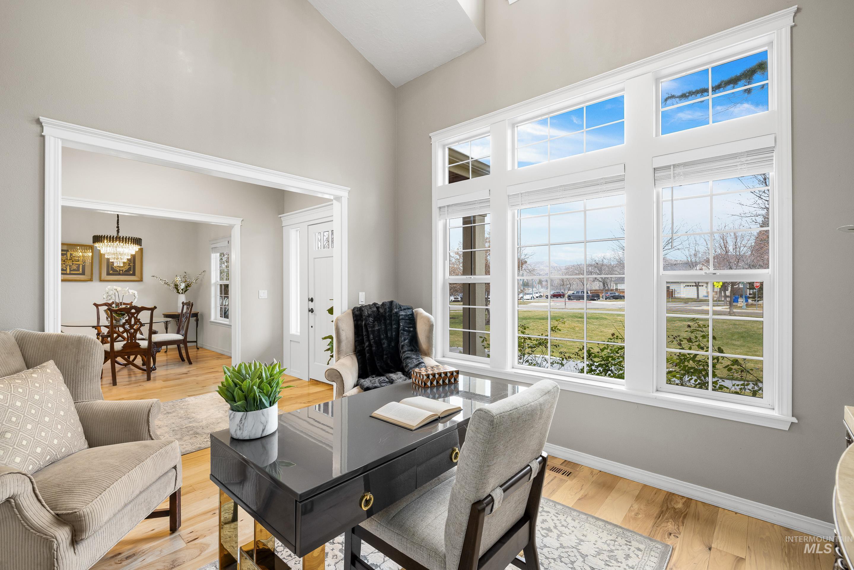 5377 W Parsons Drive, Boise, Idaho 83714, 4 Bedrooms, 2.5 Bathrooms, Residential For Sale, Price $799,900,MLS 98973906