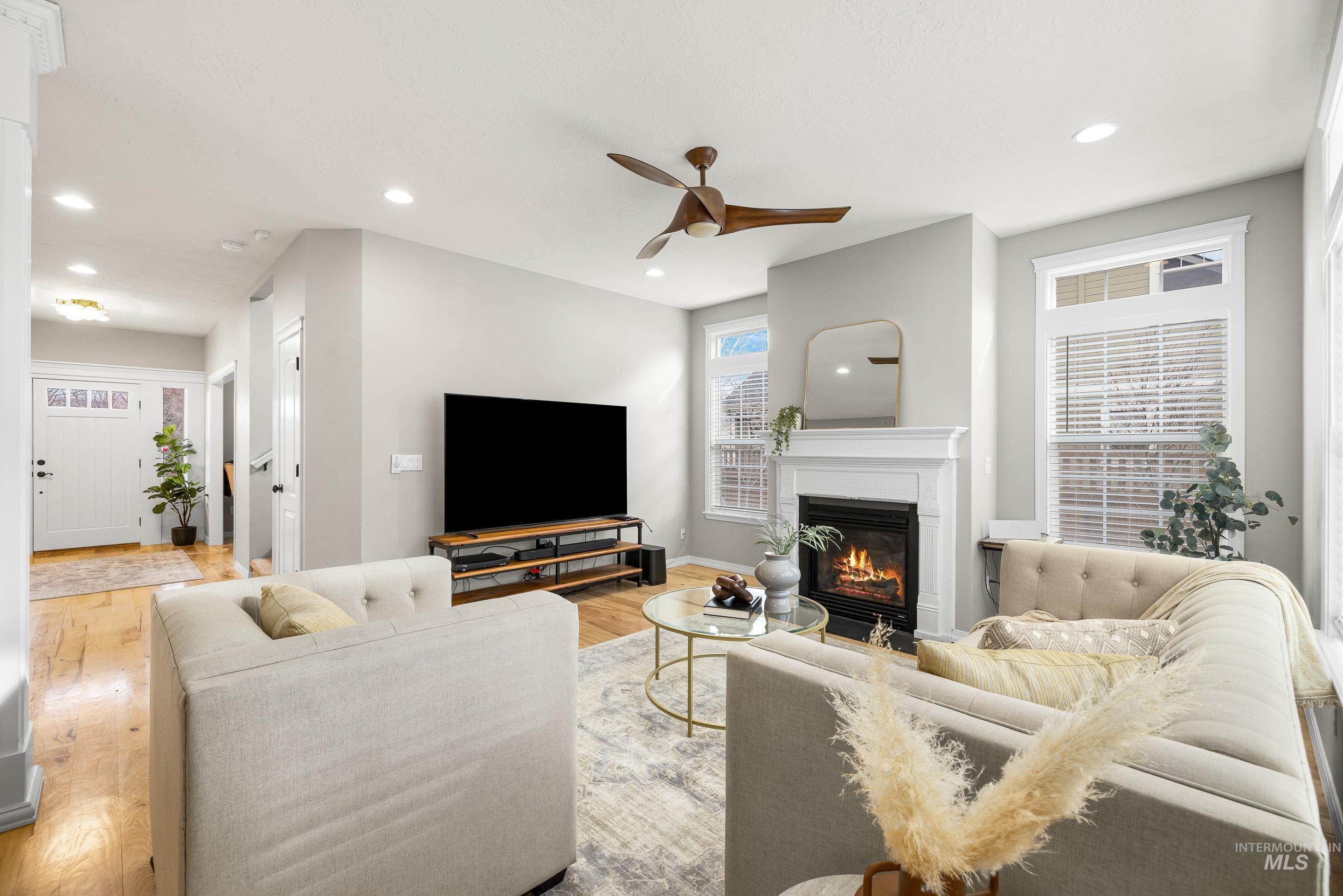 5377 W Parsons Drive, Boise, Idaho 83714, 4 Bedrooms, 2.5 Bathrooms, Residential For Sale, Price $799,900,MLS 98973906