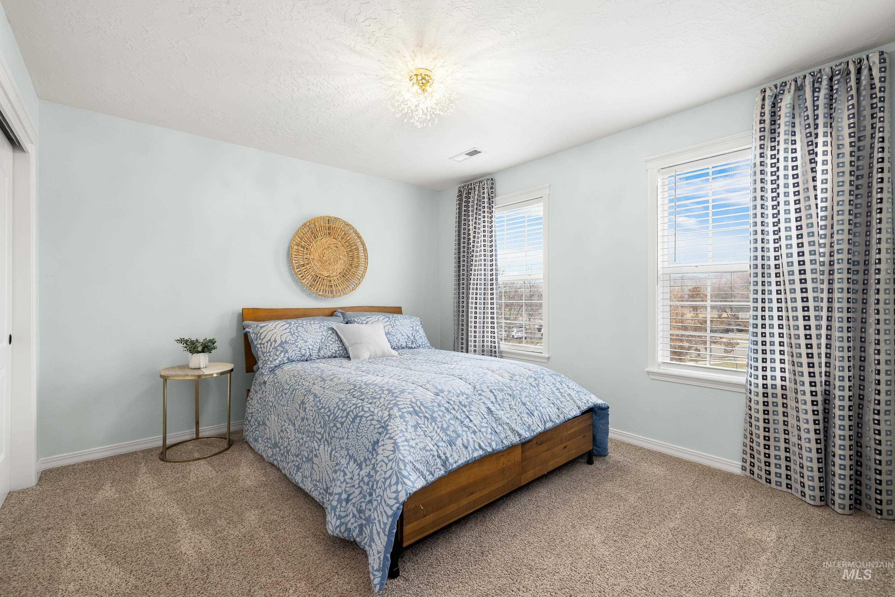 5377 W Parsons Drive, Boise, Idaho 83714, 4 Bedrooms, 2.5 Bathrooms, Residential For Sale, Price $799,900,MLS 98973906