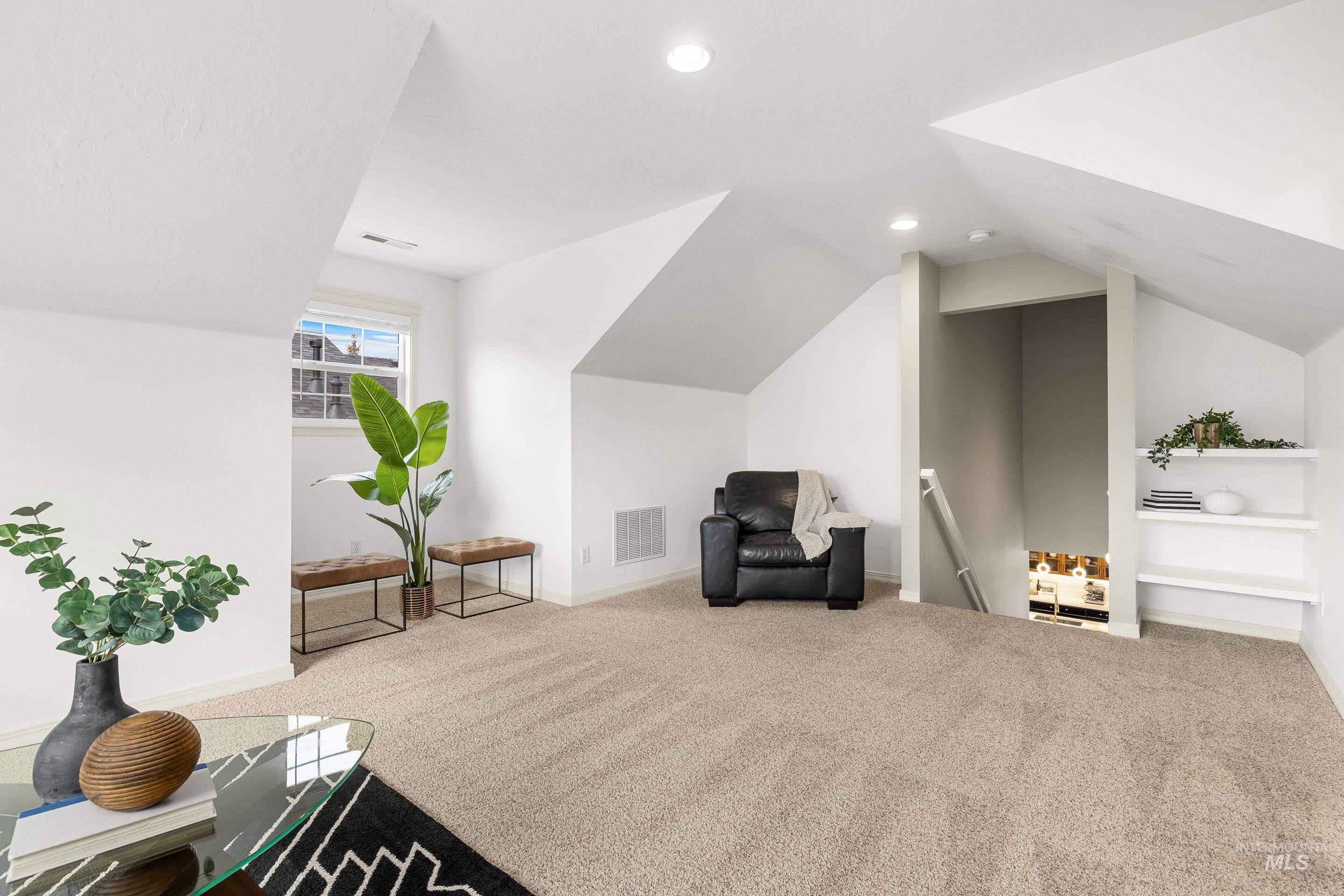 5377 W Parsons Drive, Boise, Idaho 83714, 4 Bedrooms, 2.5 Bathrooms, Residential For Sale, Price $799,900,MLS 98973906