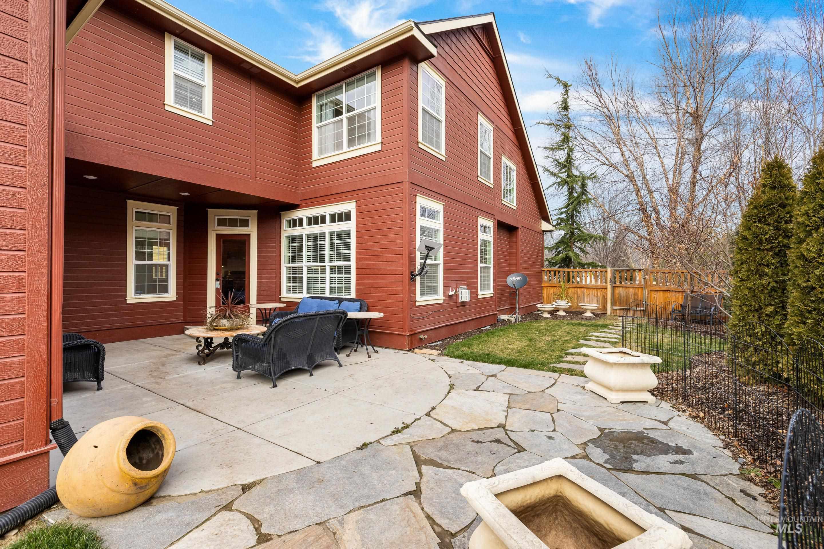 5377 W Parsons Drive, Boise, Idaho 83714, 4 Bedrooms, 2.5 Bathrooms, Residential For Sale, Price $799,900,MLS 98973906