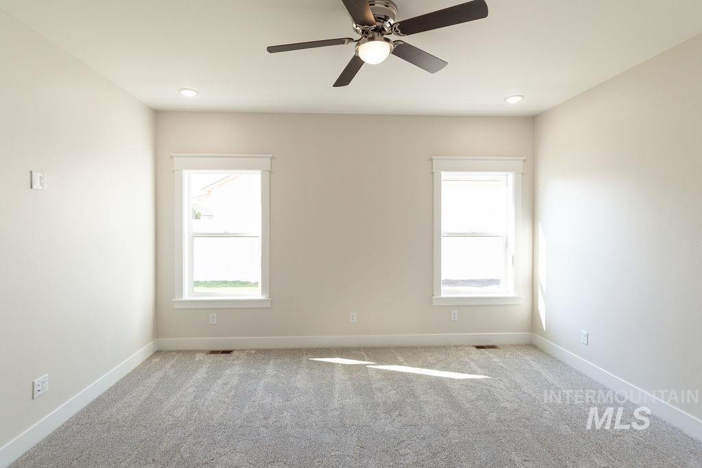 1396 Haizlee way, Twin Falls, Idaho 83301, 3 Bedrooms, 2 Bathrooms, Residential For Sale, Price $445,000,MLS 98973907