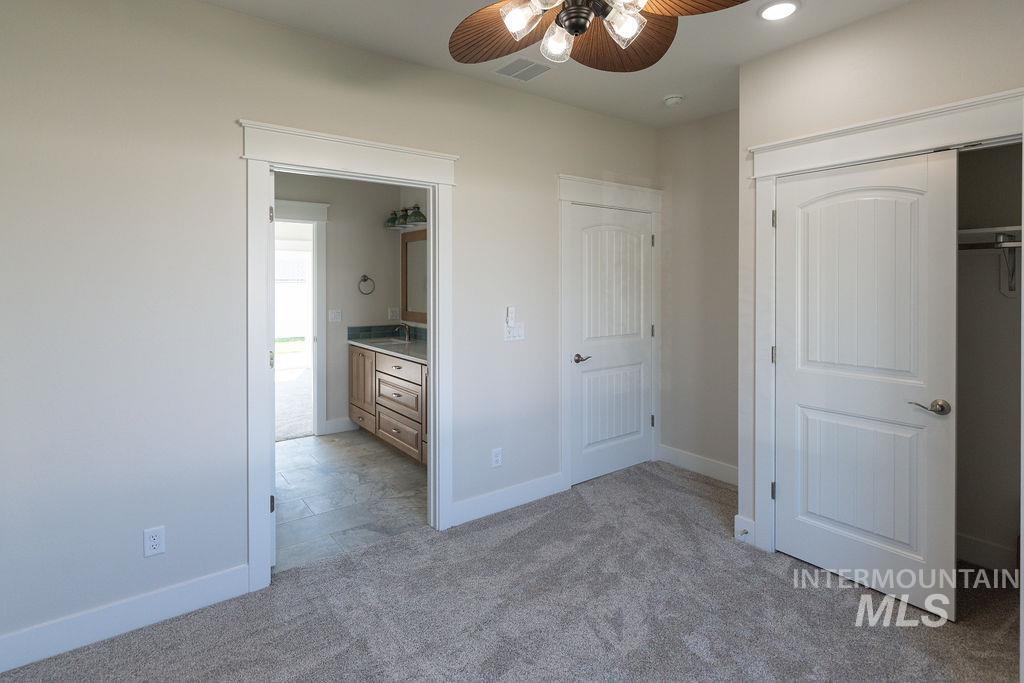 1396 Haizlee way, Twin Falls, Idaho 83301, 3 Bedrooms, 2 Bathrooms, Residential For Sale, Price $445,000,MLS 98973907