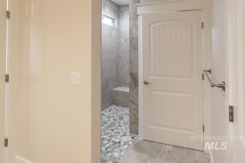 1396 Haizlee way, Twin Falls, Idaho 83301, 3 Bedrooms, 2 Bathrooms, Residential For Sale, Price $445,000,MLS 98973907