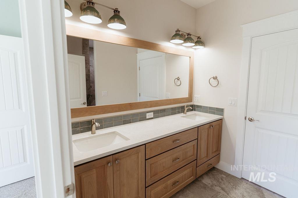 1396 Haizlee way, Twin Falls, Idaho 83301, 3 Bedrooms, 2 Bathrooms, Residential For Sale, Price $445,000,MLS 98973907