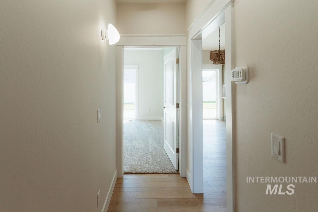 1396 Haizlee way, Twin Falls, Idaho 83301, 3 Bedrooms, 2 Bathrooms, Residential For Sale, Price $445,000,MLS 98973907