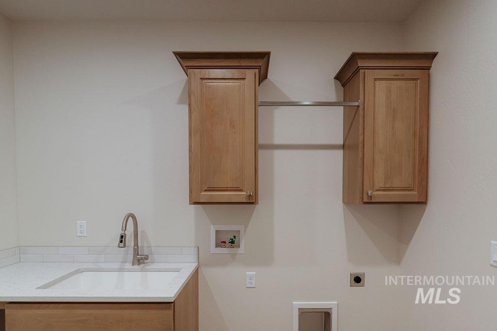 1396 Haizlee way, Twin Falls, Idaho 83301, 3 Bedrooms, 2 Bathrooms, Residential For Sale, Price $445,000,MLS 98973907