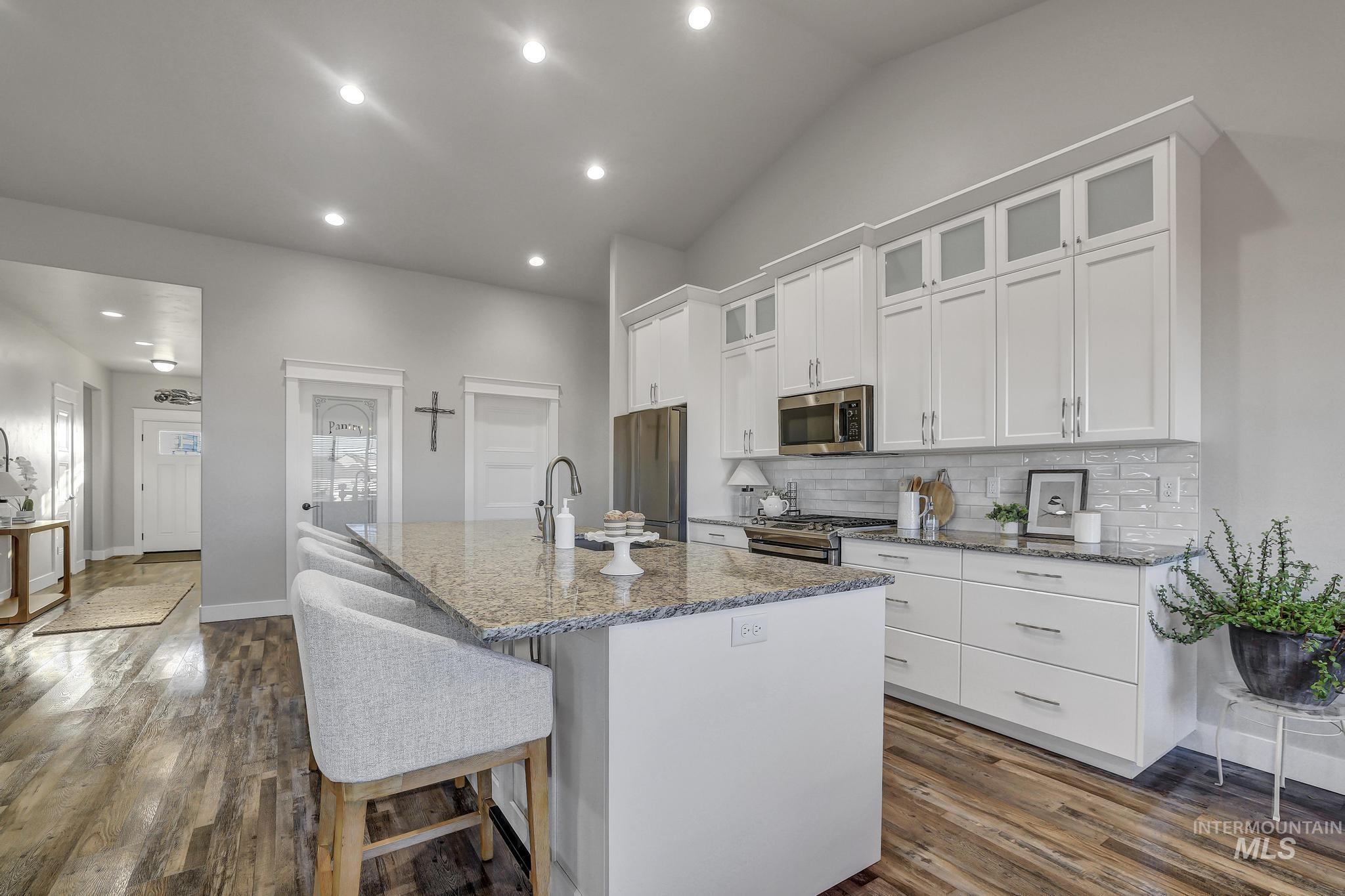 3492 E 3600 N, Kimberly, Idaho 83341, 4 Bedrooms, 2 Bathrooms, Residential For Sale, Price $699,999,MLS 98973908