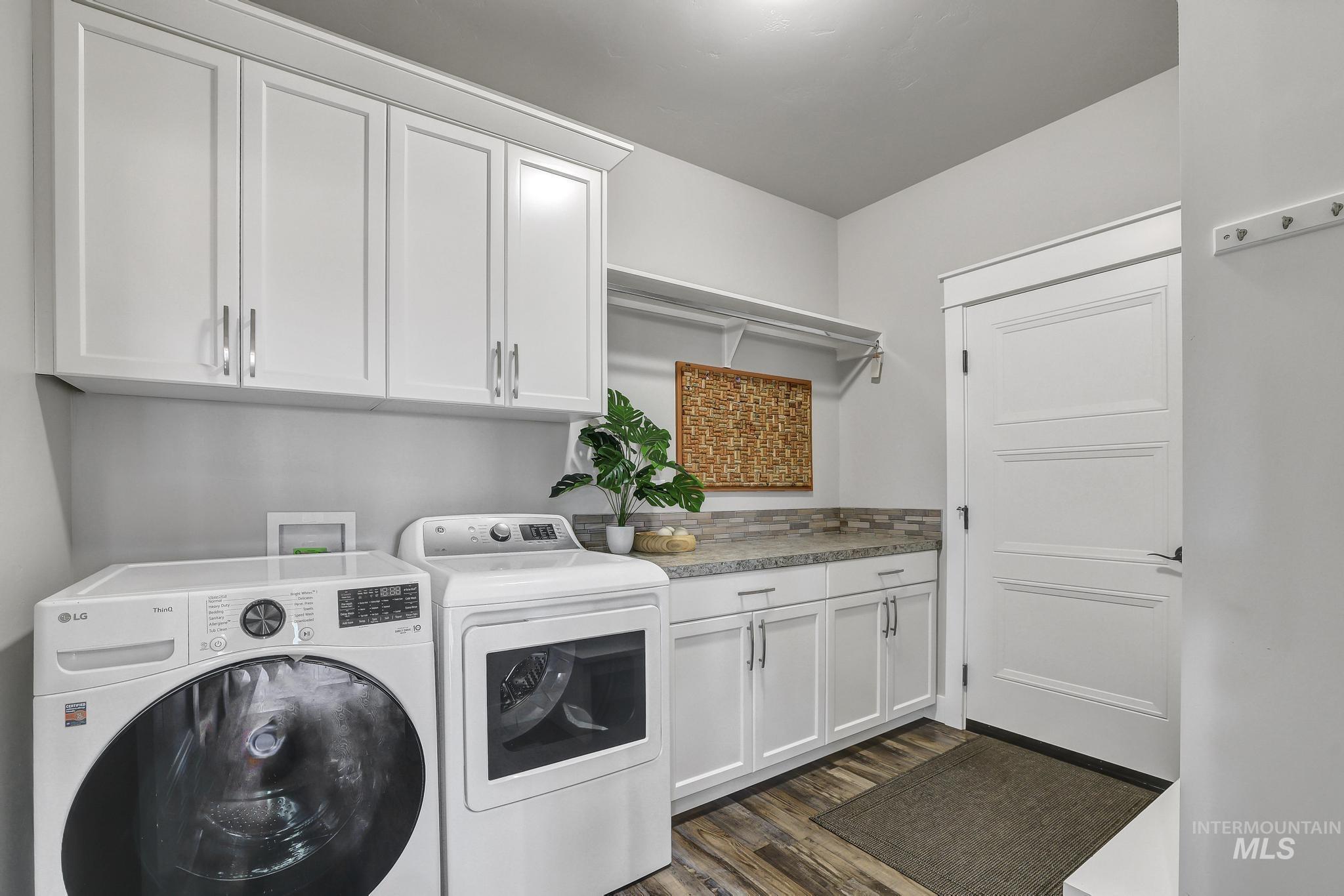 3492 E 3600 N, Kimberly, Idaho 83341, 4 Bedrooms, 2 Bathrooms, Residential For Sale, Price $699,999,MLS 98973908