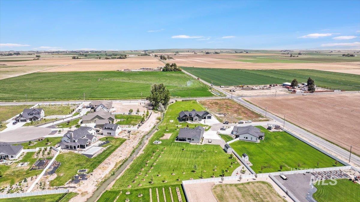 3492 E 3600 N, Kimberly, Idaho 83341, 4 Bedrooms, 2 Bathrooms, Residential For Sale, Price $699,999,MLS 98973908