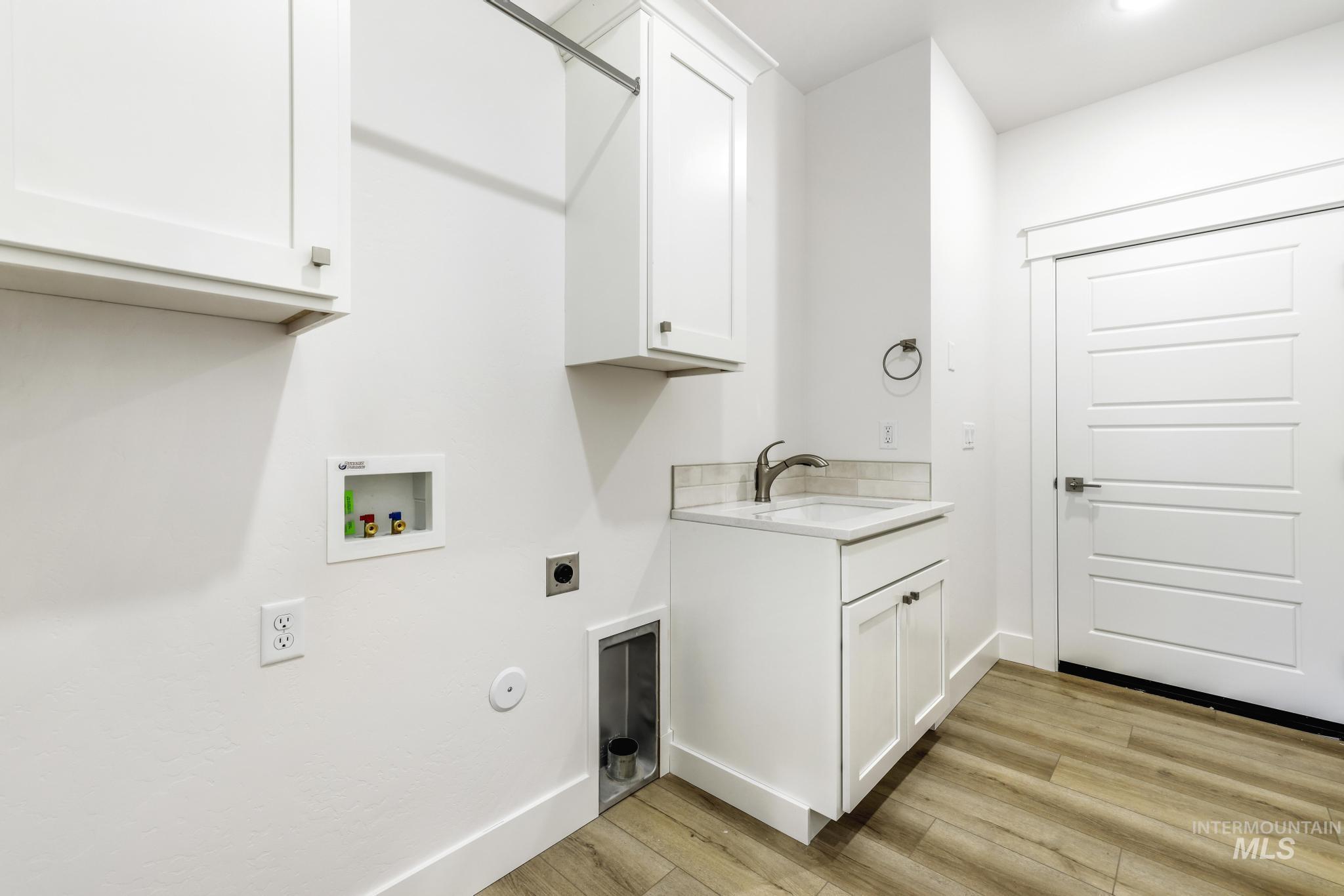 1428 Haizlee Way, Twin Falls, Idaho 83301, 3 Bedrooms, 2 Bathrooms, Residential For Sale, Price $429,900, 98973909