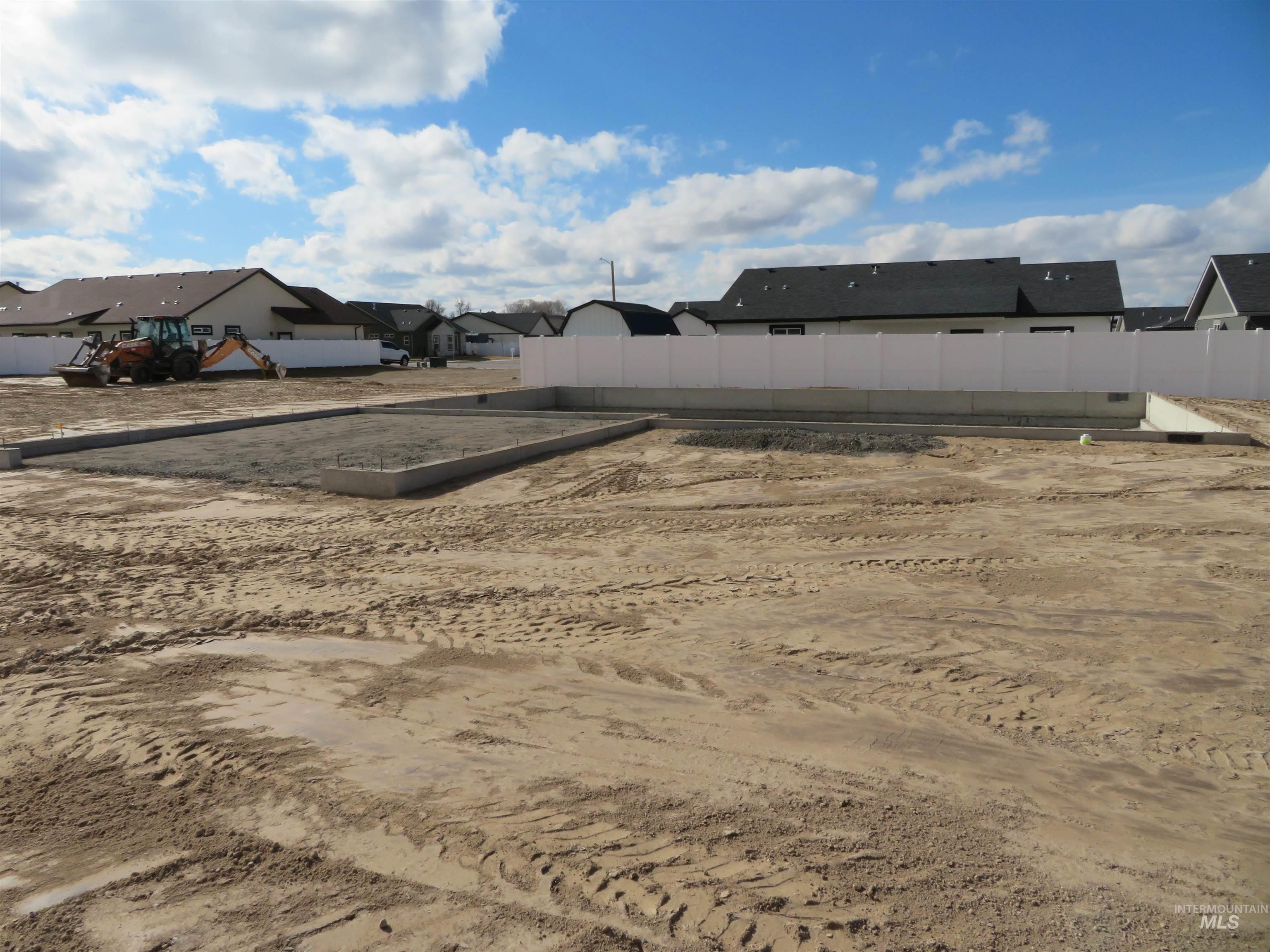 1428 Haizlee Way, Twin Falls, Idaho 83301, 3 Bedrooms, 2 Bathrooms, Residential For Sale, Price $429,900, 98973909