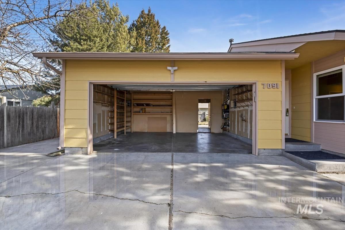 7091 W LIMELIGHT ST., Boise, Idaho 83714-2441, 3 Bedrooms, 2 Bathrooms, Residential For Sale, Price $429,900,MLS 98973910