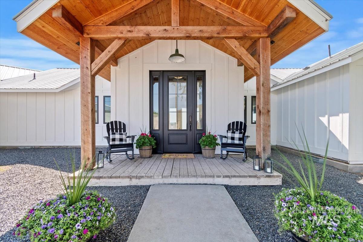 10200 W Scenic View, Star, Idaho 83669, 4 Bedrooms, 2.5 Bathrooms, Residential For Sale, Price $2,099,900,MLS 98973913