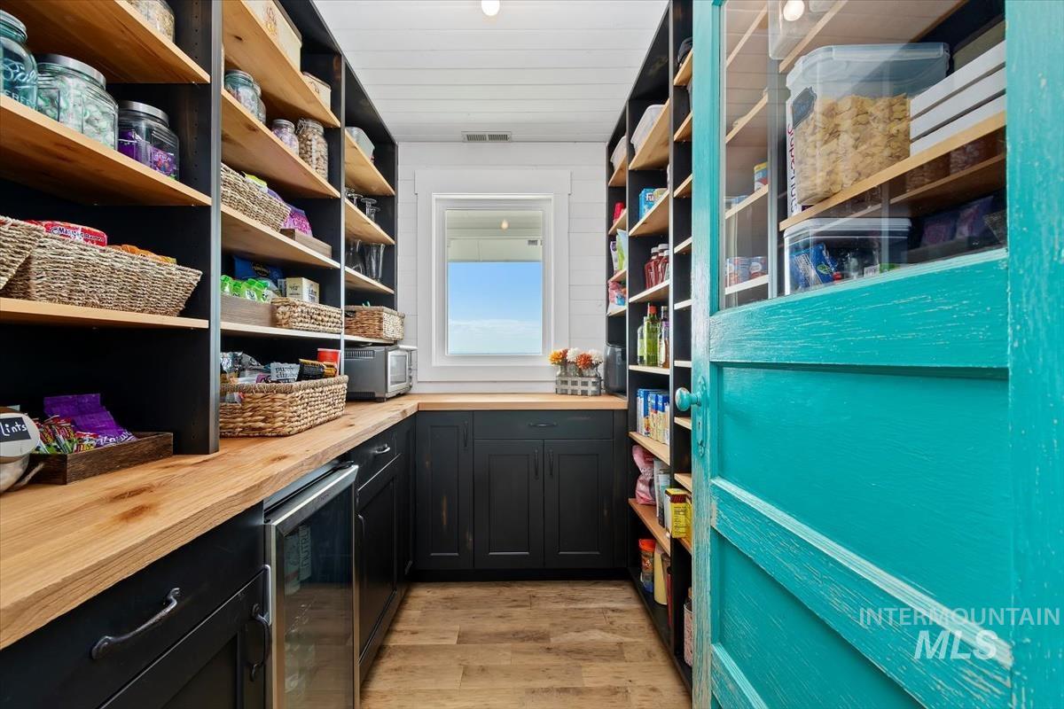 10200 W Scenic View, Star, Idaho 83669, 4 Bedrooms, 2.5 Bathrooms, Residential For Sale, Price $2,099,900,MLS 98973913