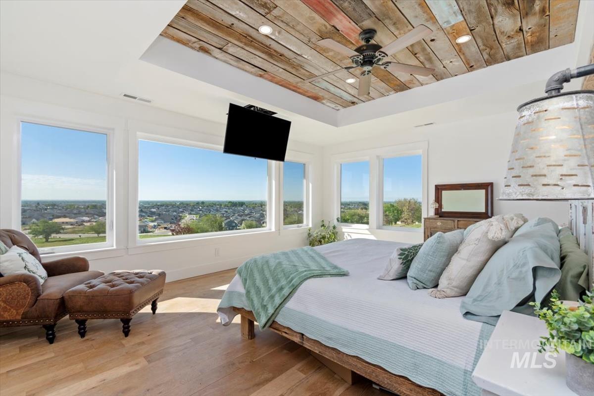 10200 W Scenic View, Star, Idaho 83669, 4 Bedrooms, 2.5 Bathrooms, Residential For Sale, Price $2,099,900,MLS 98973913