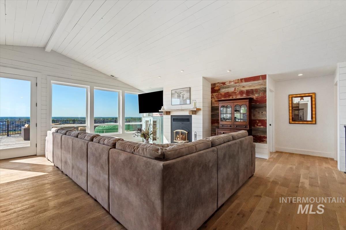 10200 W Scenic View, Star, Idaho 83669, 4 Bedrooms, 2.5 Bathrooms, Residential For Sale, Price $2,099,900,MLS 98973913