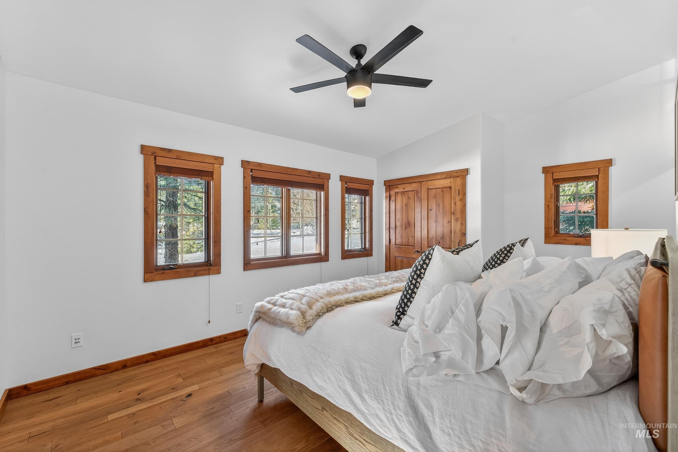 21 Rock Creek Court, Donnelly, Idaho 83615, 2 Bedrooms, 2.5 Bathrooms, Residential For Sale, Price $1,399,500,MLS 98973914