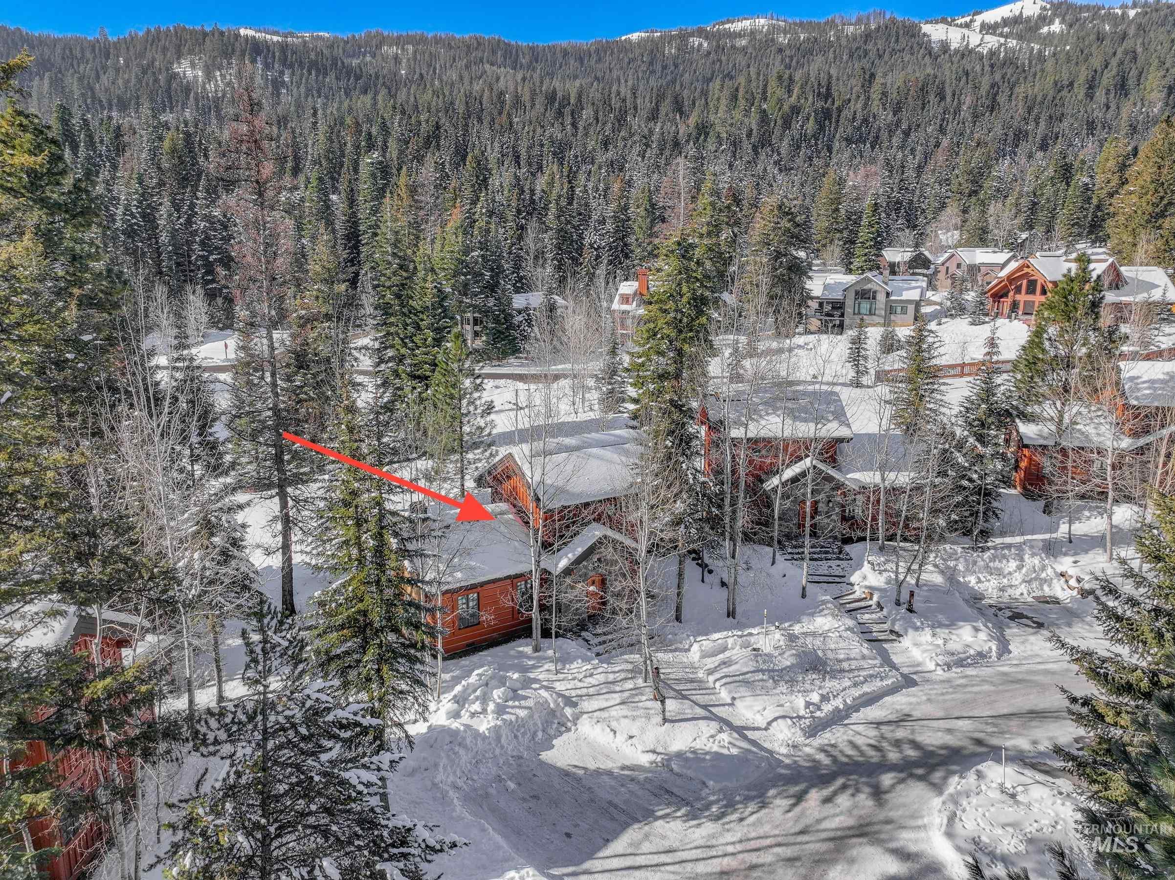 21 Rock Creek Court, Donnelly, Idaho 83615, 2 Bedrooms, 2.5 Bathrooms, Residential For Sale, Price $1,399,500,MLS 98973914