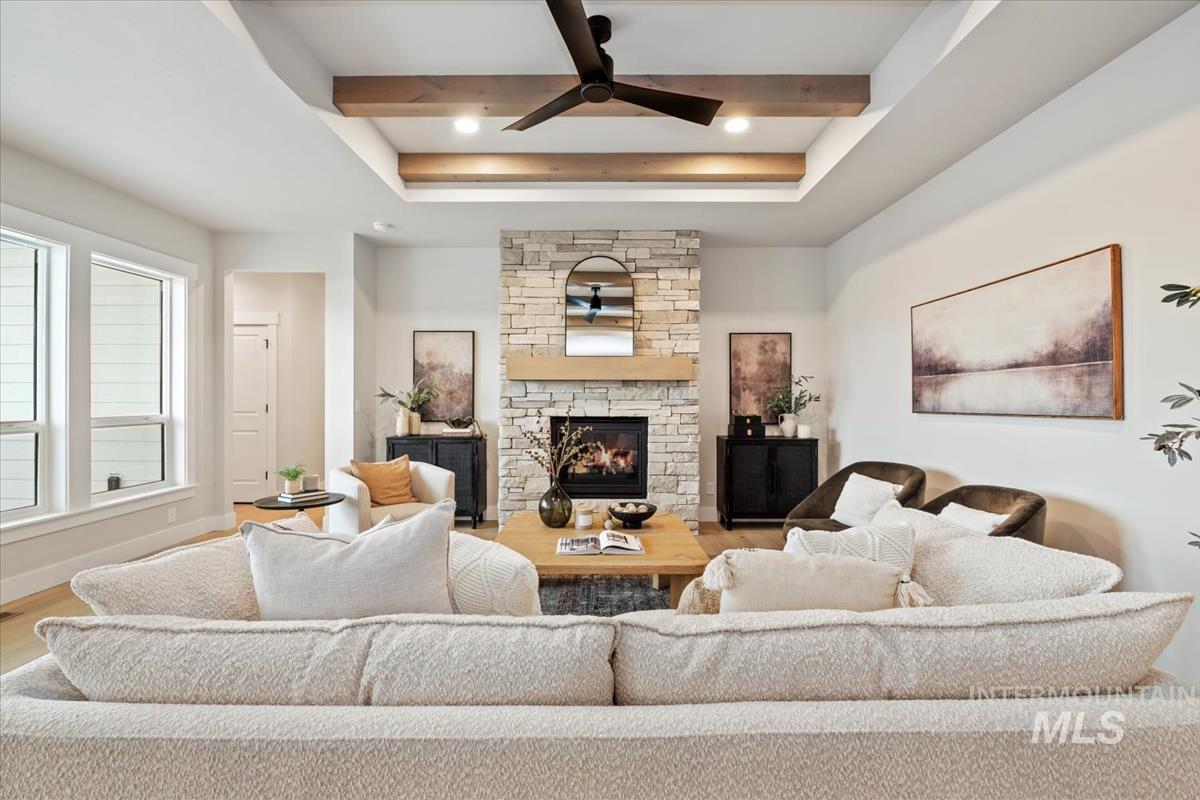 6427 N Barholm Ln, Eagle, Idaho 83616, 4 Bedrooms, 3 Bathrooms, Residential For Sale, Price $649,880, 98973915