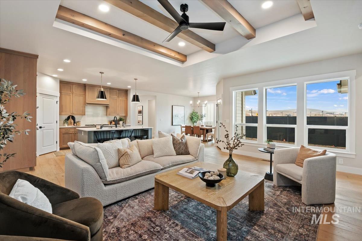 6427 N Barholm Ln, Eagle, Idaho 83616, 4 Bedrooms, 3 Bathrooms, Residential For Sale, Price $649,880, 98973915