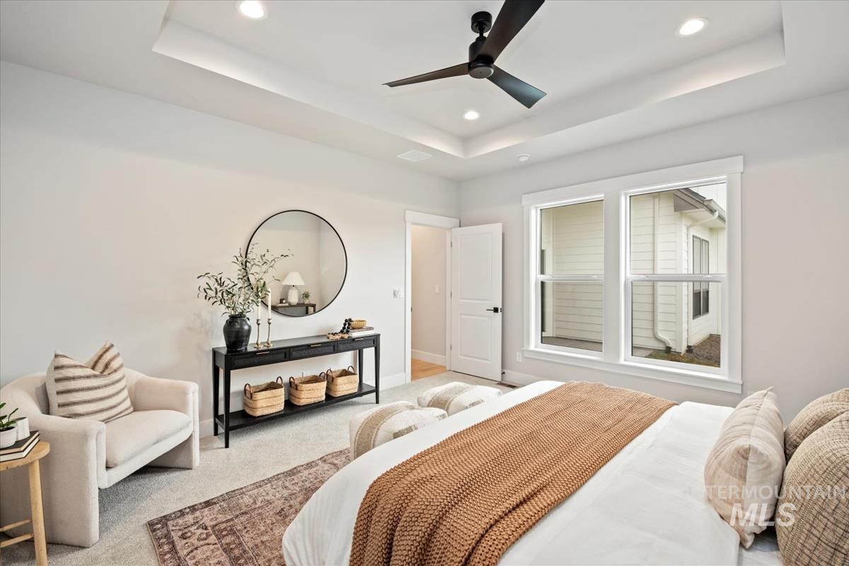 6427 N Barholm Ln, Eagle, Idaho 83616, 4 Bedrooms, 3 Bathrooms, Residential For Sale, Price $649,880, 98973915