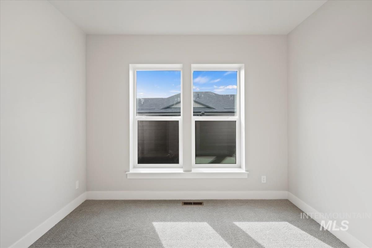 6427 N Barholm Ln, Eagle, Idaho 83616, 4 Bedrooms, 3 Bathrooms, Residential For Sale, Price $649,880, 98973915