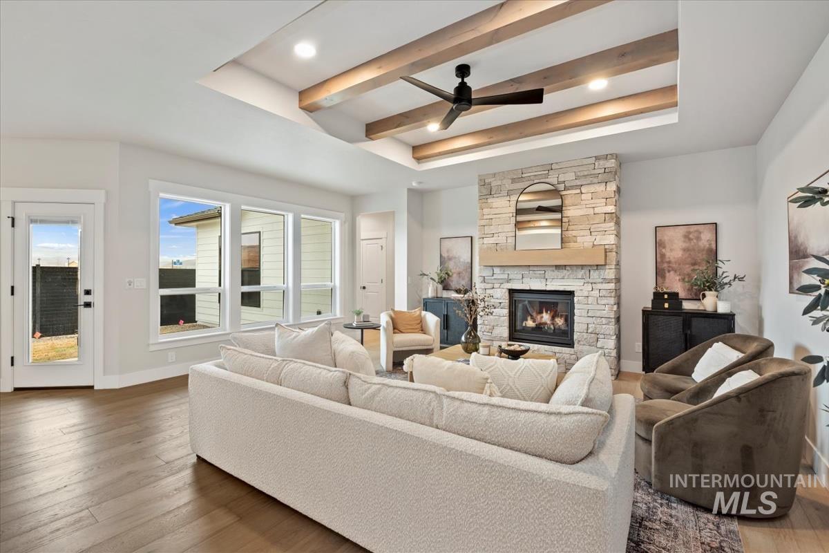 6427 N Barholm Ln, Eagle, Idaho 83616, 4 Bedrooms, 3 Bathrooms, Residential For Sale, Price $649,880, 98973915