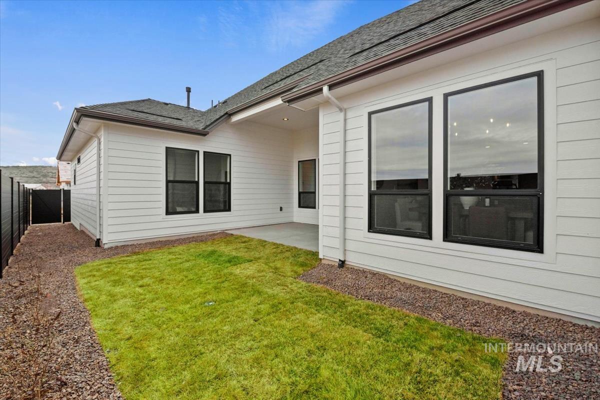 6427 N Barholm Ln, Eagle, Idaho 83616, 4 Bedrooms, 3 Bathrooms, Residential For Sale, Price $649,880, 98973915