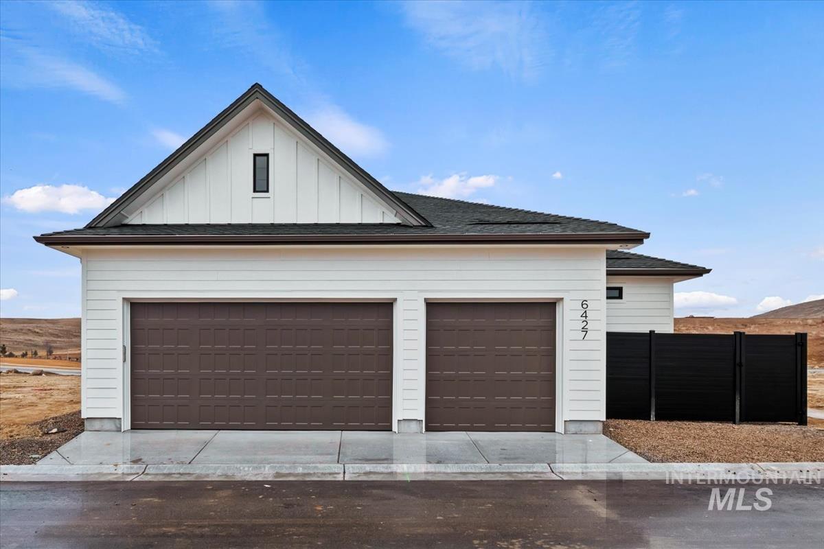 6427 N Barholm Ln, Eagle, Idaho 83616, 4 Bedrooms, 3 Bathrooms, Residential For Sale, Price $649,880, 98973915