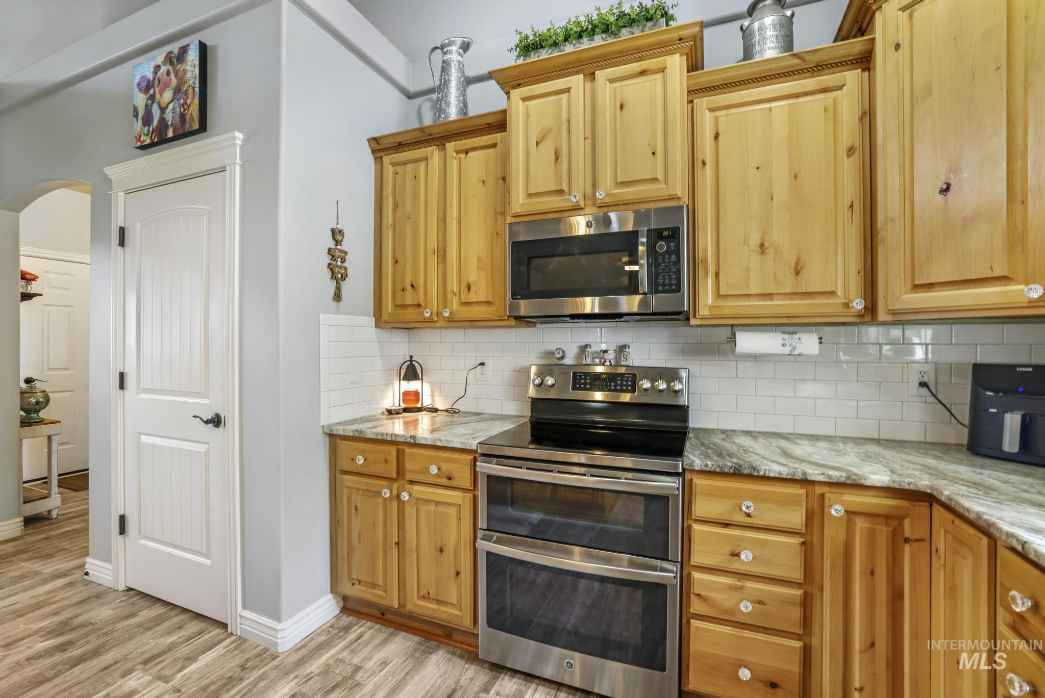 1601 N McKinley, Jerome, Idaho 83338, 4 Bedrooms, 2.5 Bathrooms, Residential For Sale, Price $479,900,MLS 98973917