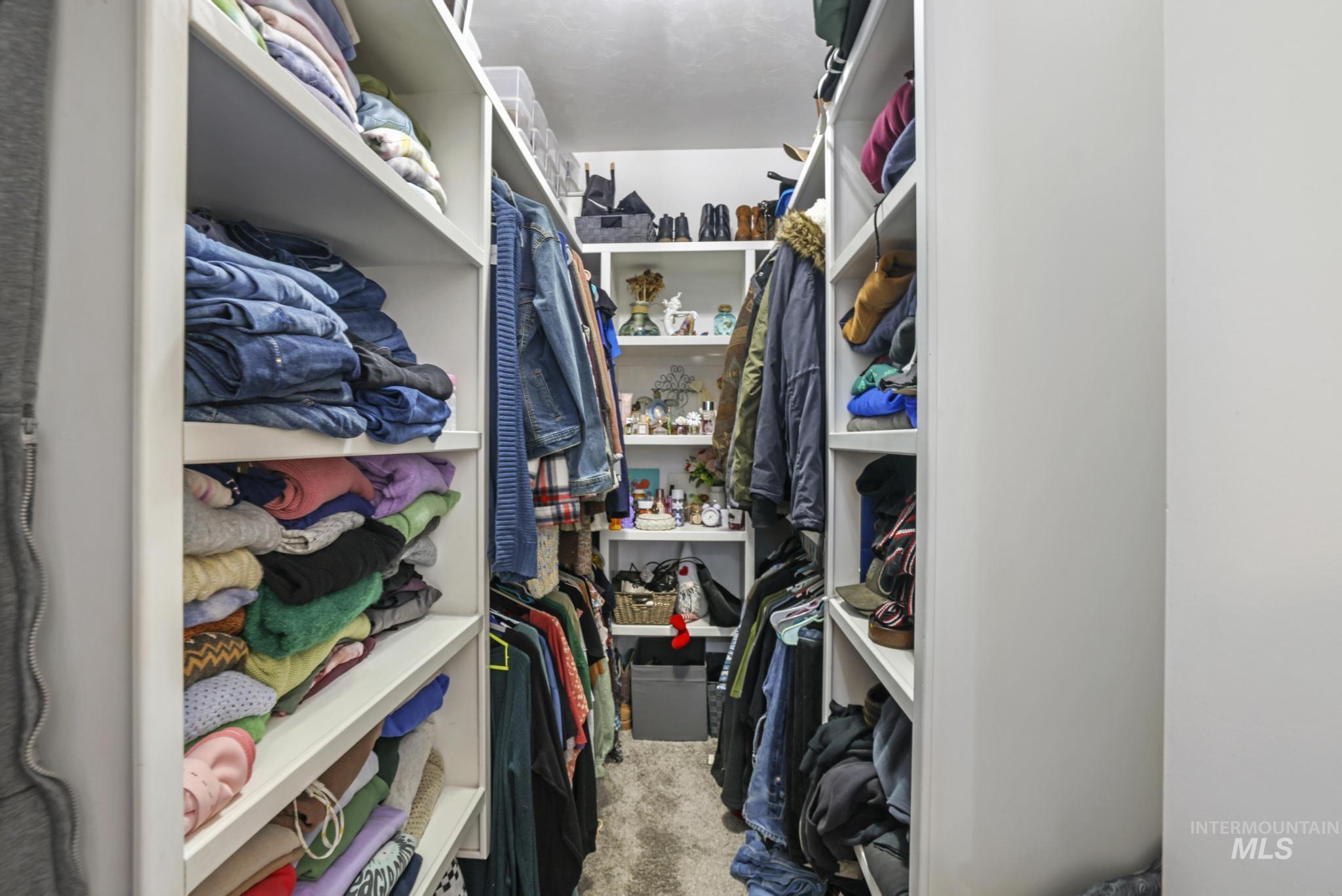 1601 N McKinley, Jerome, Idaho 83338, 4 Bedrooms, 2.5 Bathrooms, Residential For Sale, Price $479,900,MLS 98973917