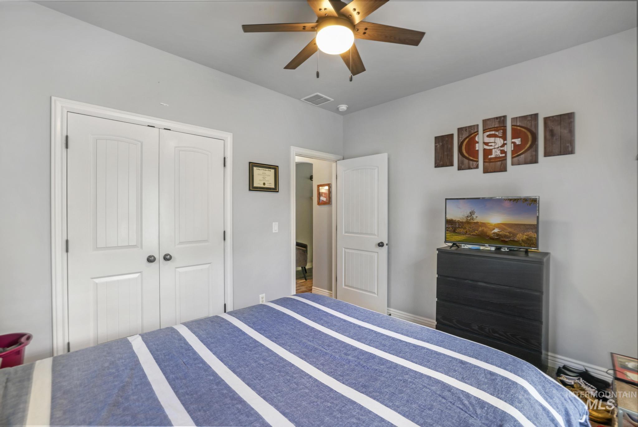 1601 N McKinley, Jerome, Idaho 83338, 4 Bedrooms, 2.5 Bathrooms, Residential For Sale, Price $479,900,MLS 98973917