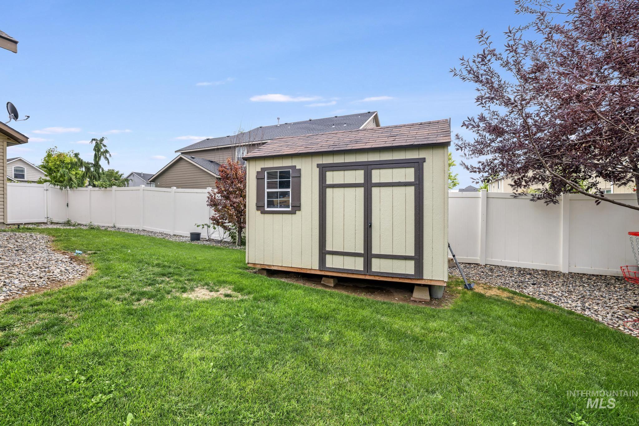 1601 N McKinley, Jerome, Idaho 83338, 4 Bedrooms, 2.5 Bathrooms, Residential For Sale, Price $479,900,MLS 98973917