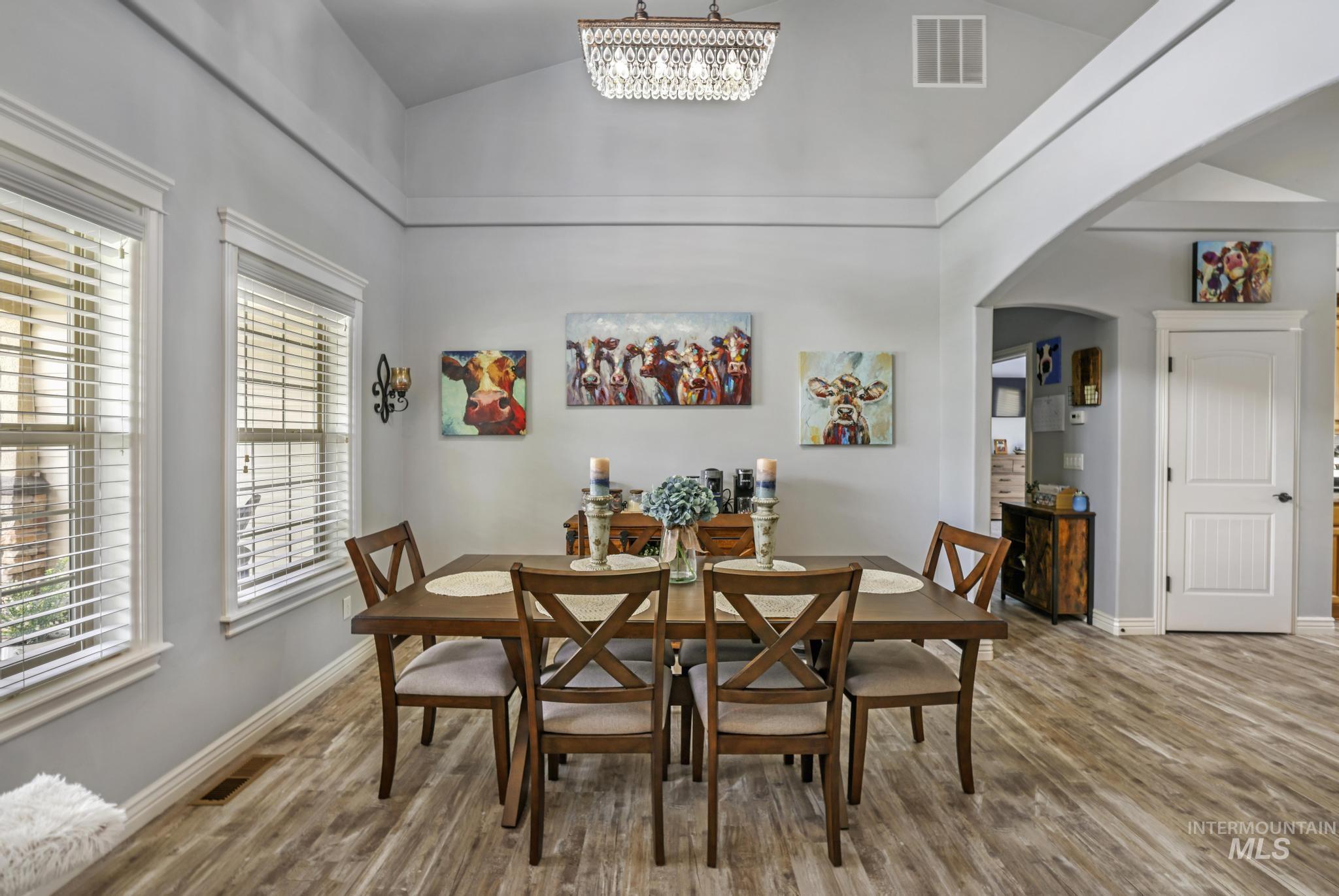 1601 N McKinley, Jerome, Idaho 83338, 4 Bedrooms, 2.5 Bathrooms, Residential For Sale, Price $479,900,MLS 98973917