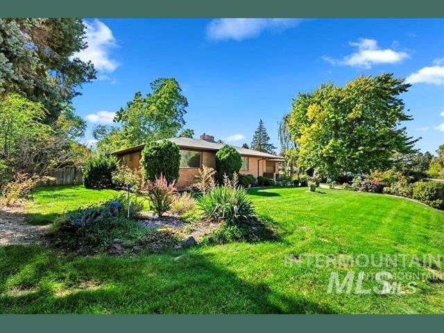 10529 W Stardust Dr, Boise, Idaho 83709, 4 Bedrooms, 3 Bathrooms, Rental For Rent, Price $2,695,MLS 98973918